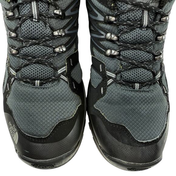 Shoes - Picture 3 of 9